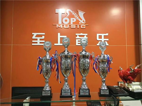 用品質(zhì)征服挑剔的耳朵--至上音樂2018MECA【汽車音響】賽?？谡緲s獲2冠2亞佳績(jī)
