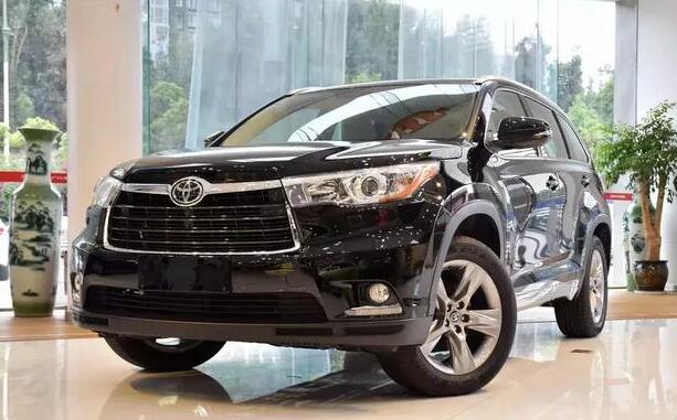 汽車音響新玩法，豐田漢蘭達的汽車音響嗨爆...