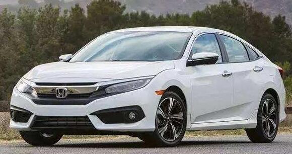 除了“起步無敵，180過彎”，本田思域的音響同樣讓豪車望塵莫及