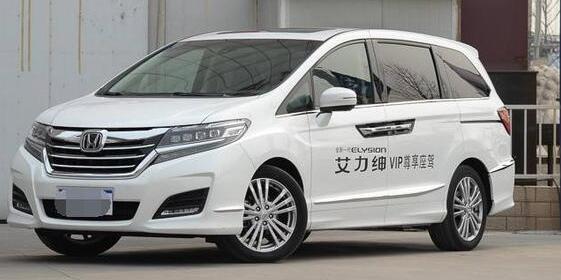 偶然看到本田艾力紳的原車?yán)龋腋籼炀腿?..