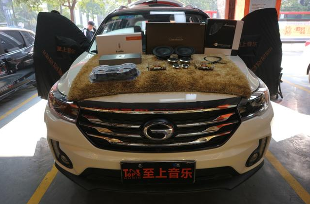 三頻均衡演繹好音樂(lè)！清遠(yuǎn)傳祺GS4音響改裝，盡顯動(dòng)人魄力
