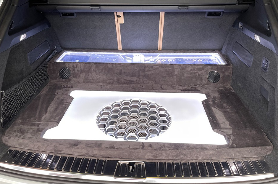 原位換裝三分頻加純碳纖超低音 保時捷卡宴...