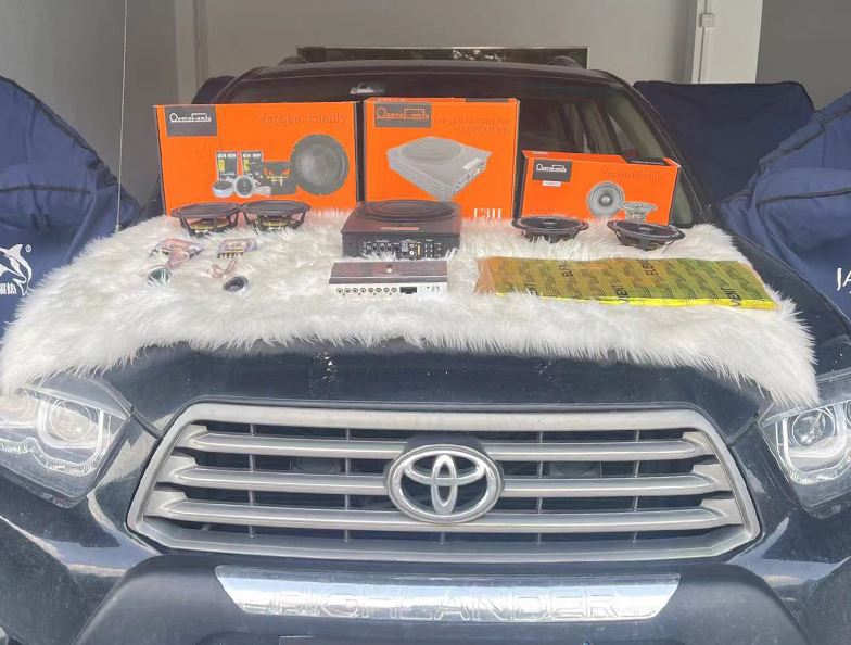 開車的樂趣！豐田漢蘭達(dá)音響改裝“雙倍”還...