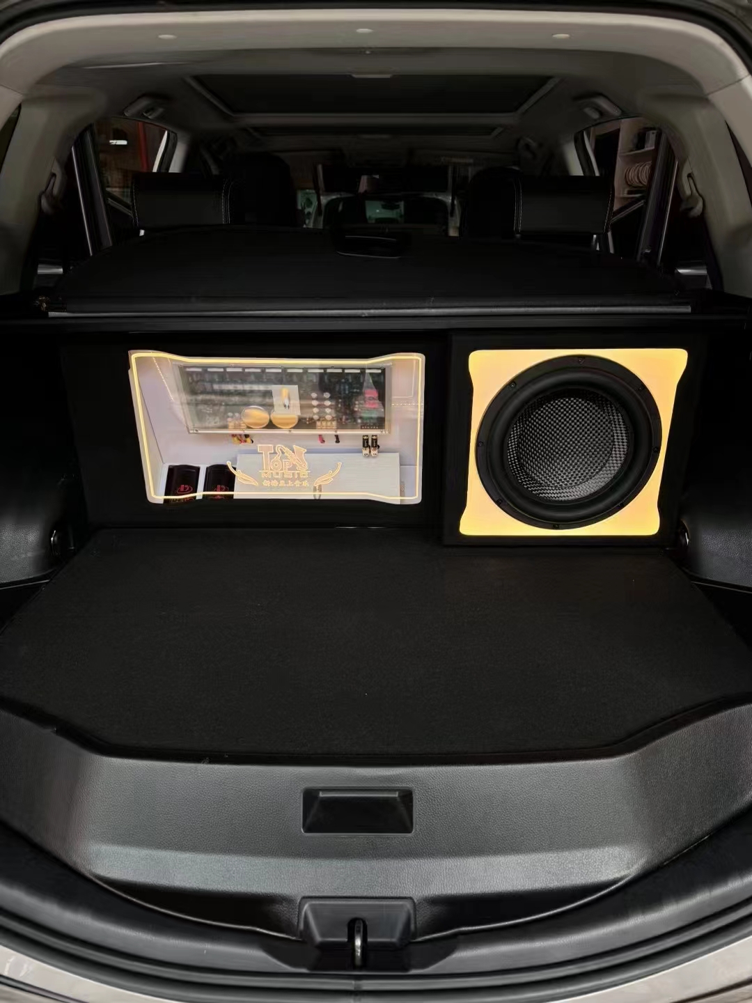 豐田榮放RAV-4音響升級(jí)，暢享駕駛新境界！