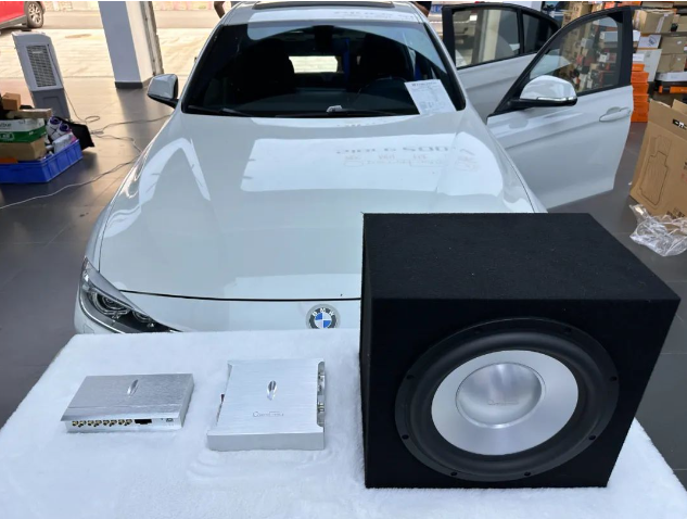 寶馬320Li音響升級(jí)，聆聽(tīng)更清晰的音樂(lè)