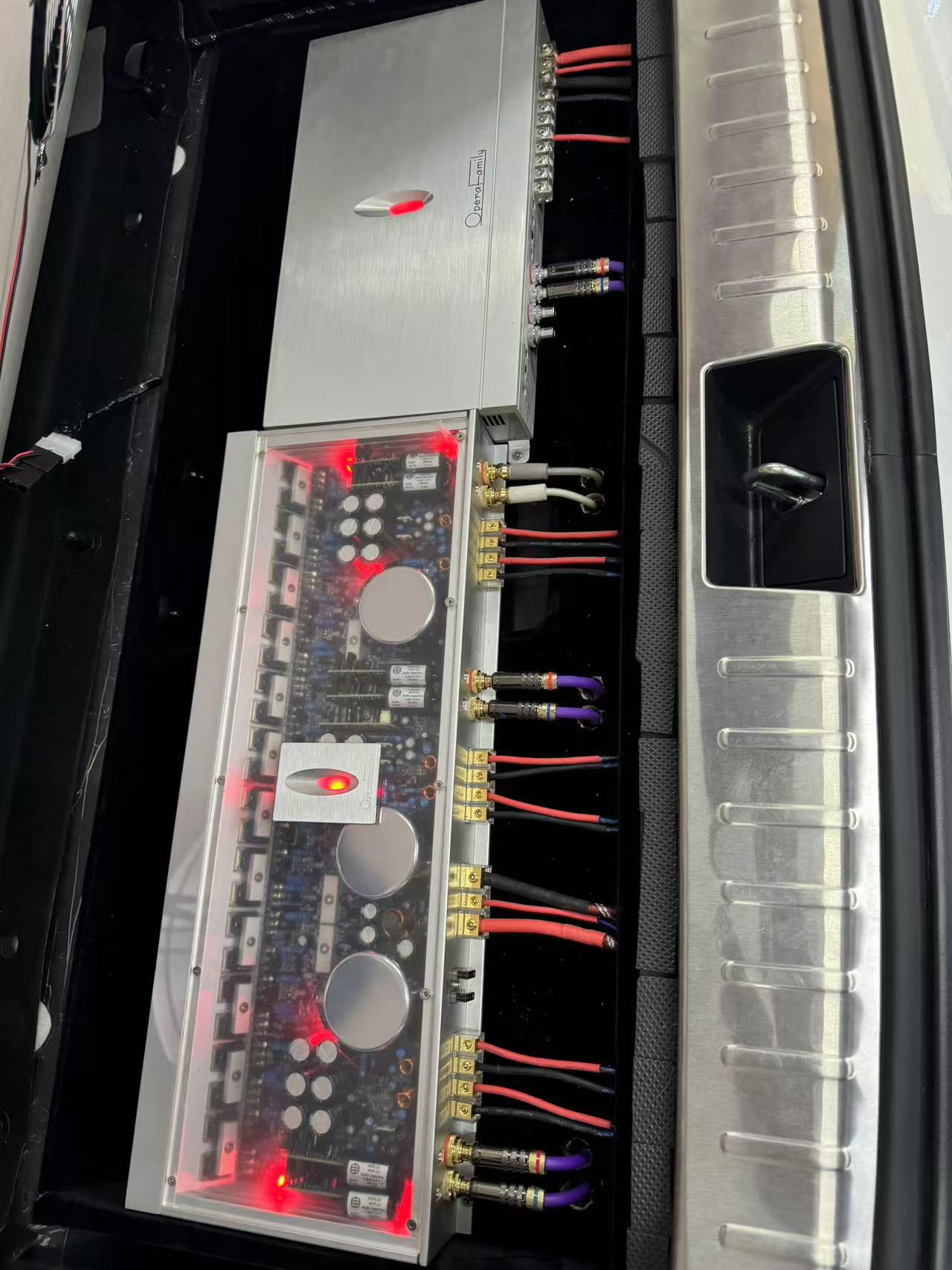 BA86六路功放+CL 400.4.jpg