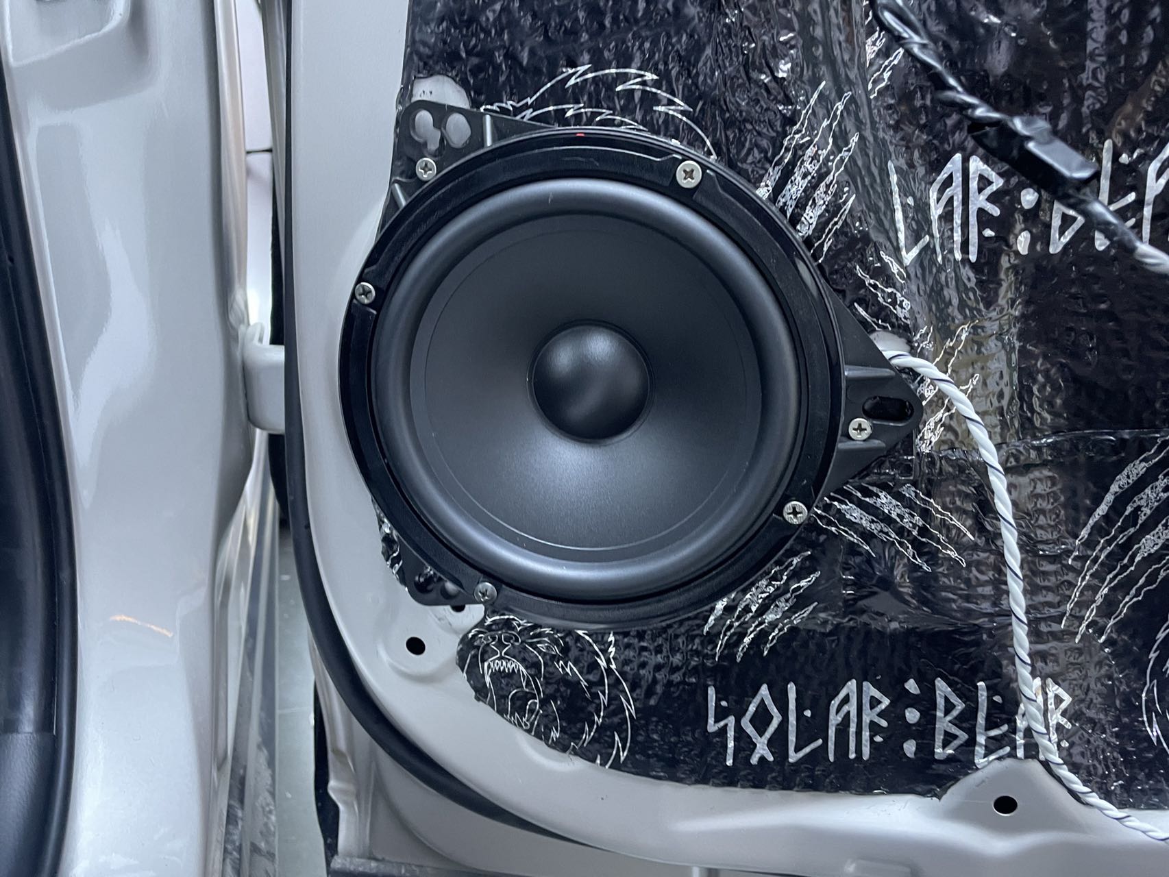 后聲場：歌劇世家VS42兩分頻喇叭 (2).jpg